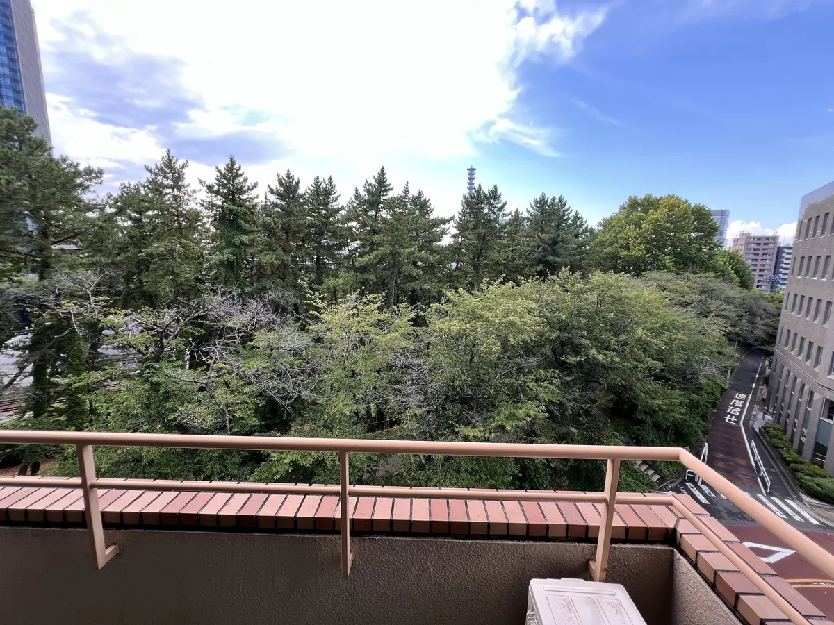 六番町ガーデン