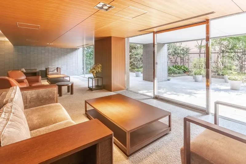 グランスイート六番町 外観・建物写真 6枚目 グランスイート六番町 外観・建物写真 6枚目