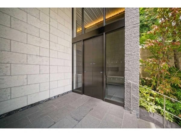 ザ・パークハウス三番町テラス 外観・建物写真 4枚目 ザ・パークハウス三番町テラス 外観・建物写真 4枚目