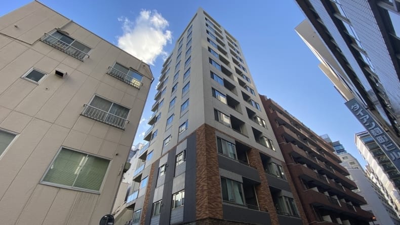 プレシス半蔵門 外観（2025年撮影）