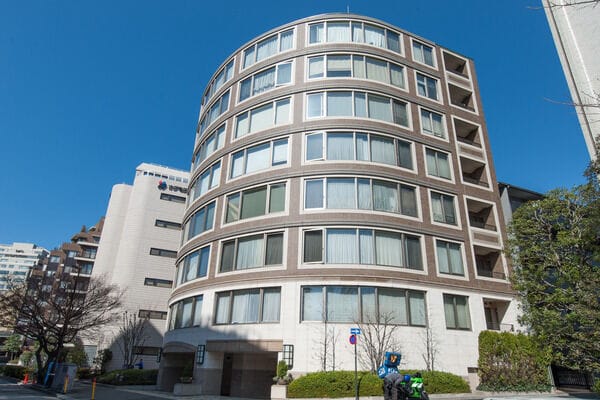 パークコート三番町 外観(2025年撮影) パークコート三番町 外観(2025年撮影)