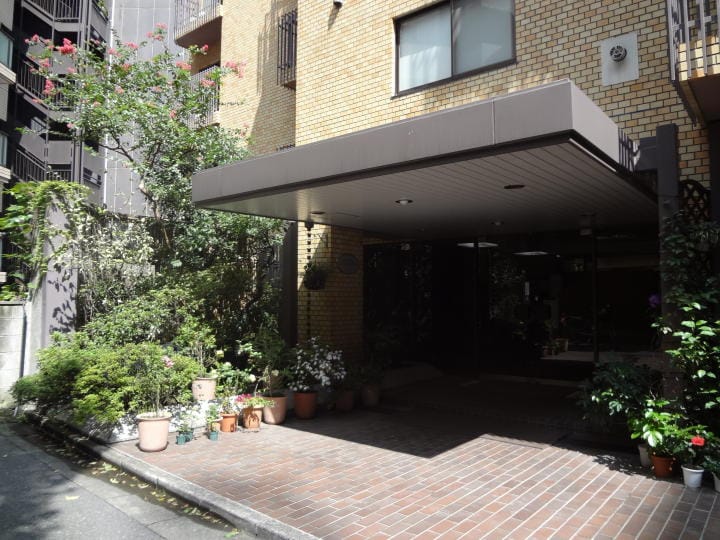 ファミリア一番町 外観(2025年撮影) ファミリア一番町 外観(2025年撮影)