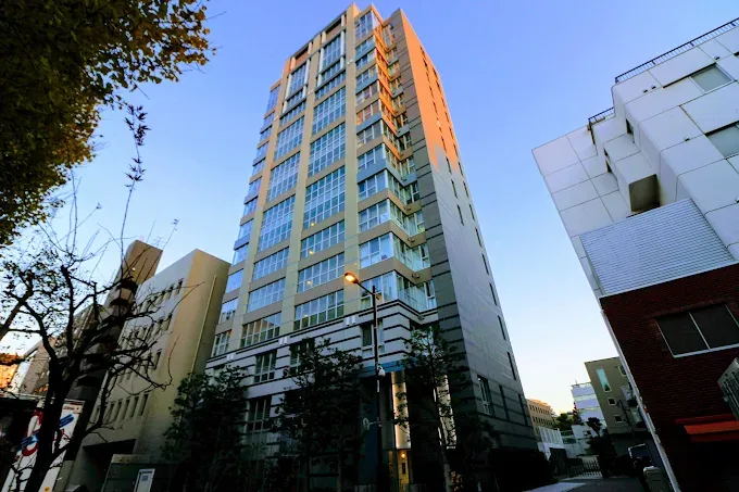 プレミスト六番町