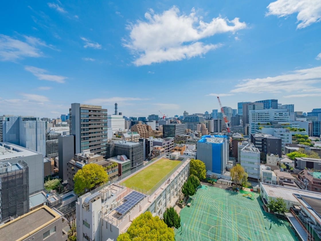 プレミスト六番町