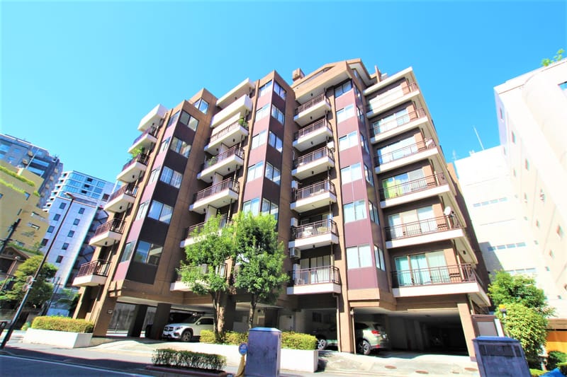 番町千鳥ヶ淵アビタシオン 外観(2025年撮影) 番町千鳥ヶ淵アビタシオン 外観(2025年撮影)