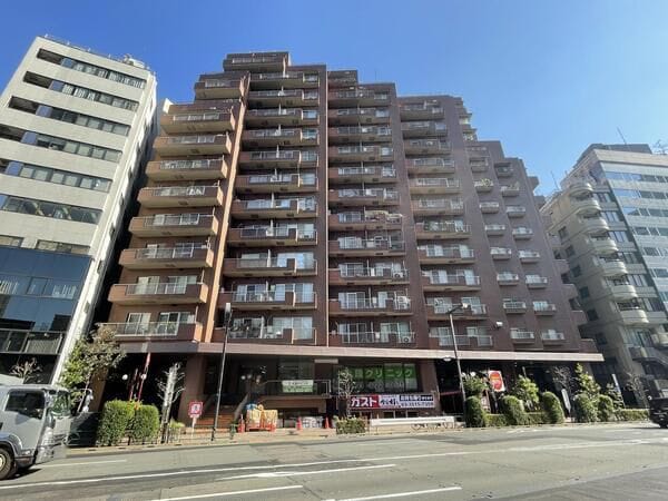 朝日九段マンション 外観（2025年撮影）