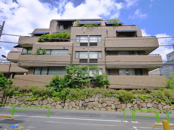 ベルテ六番町 外観・建物写真 4枚目 ベルテ六番町 外観・建物写真 4枚目