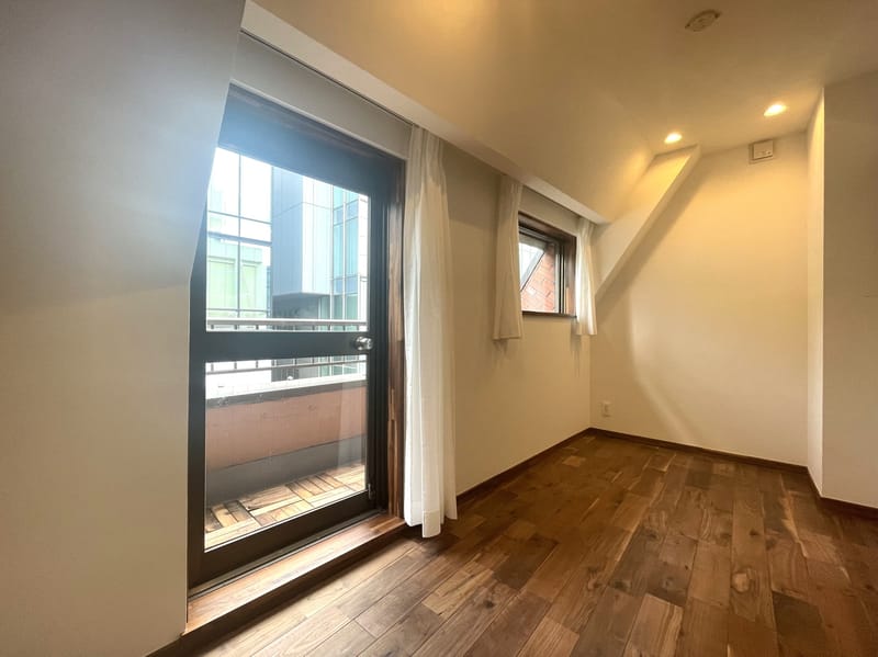 半蔵門ハイム 外観・建物写真 6枚目