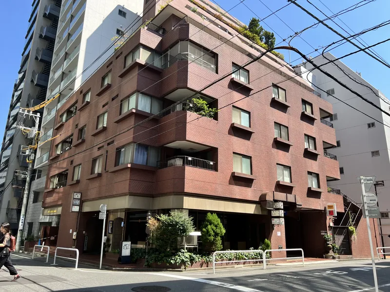 ライオンズマンション麹町 外観(2025年撮影) ライオンズマンション麹町 外観(2025年撮影)