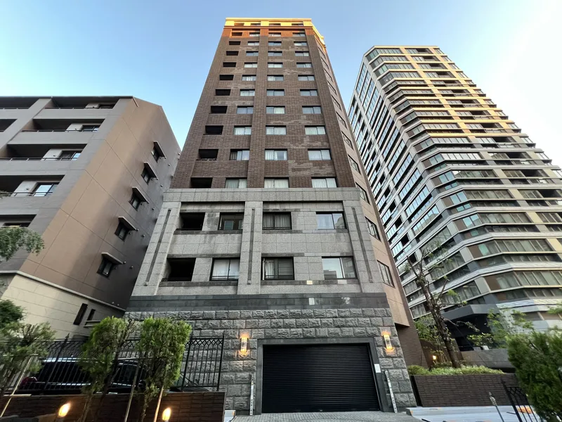 LaSante一番町 外観（2025年撮影）