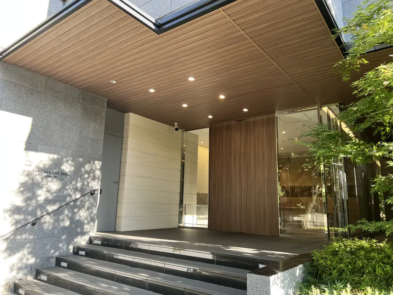 ザ・クレセント・アームズ 外観・周辺環境 ザ・クレセント・アームズ 外観・周辺環境