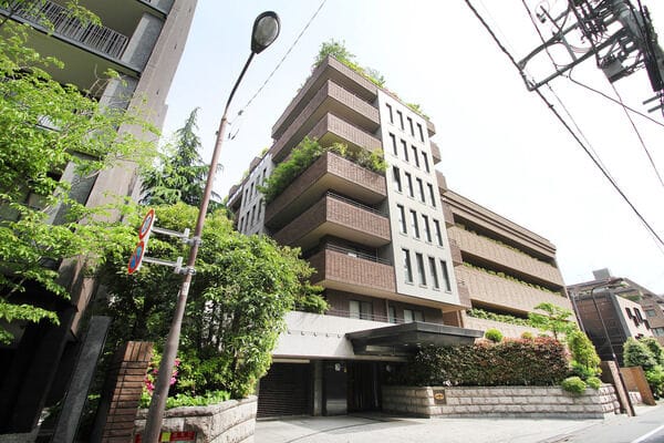 ザ・ドチェスター六番町 外観・周辺環境