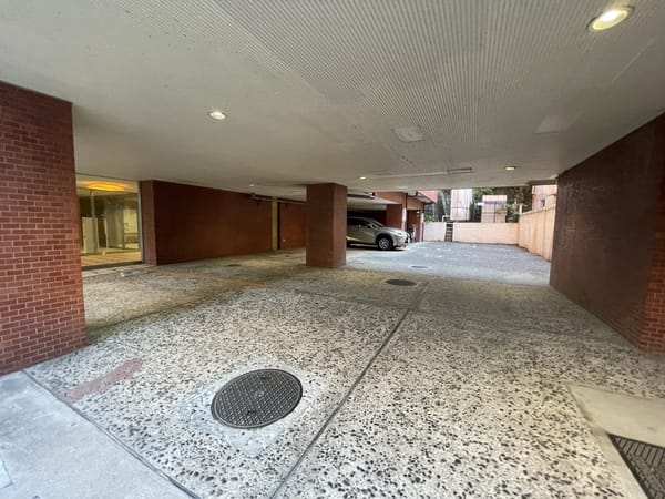 ヴィラロイヤル三番町 外観・建物写真 5枚目 ヴィラロイヤル三番町 外観・建物写真 5枚目