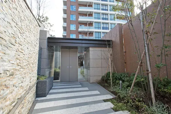 プラウドタワー千代田富士見レジデンス