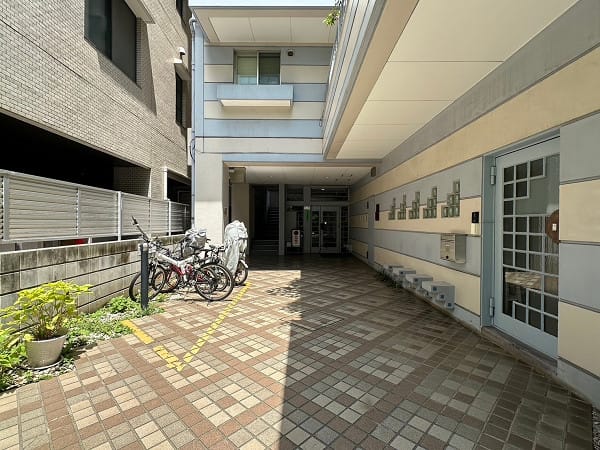 カーサフジマ 外観・建物写真 6枚目 カーサフジマ 外観・建物写真 6枚目