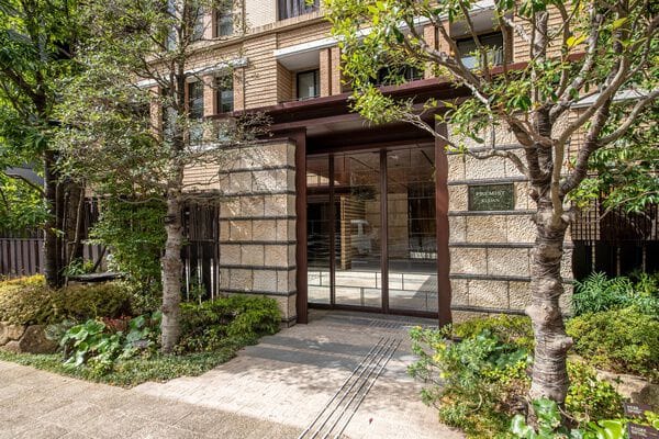 プレミスト九段