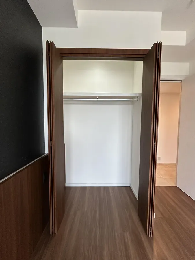 ブランズ六番町