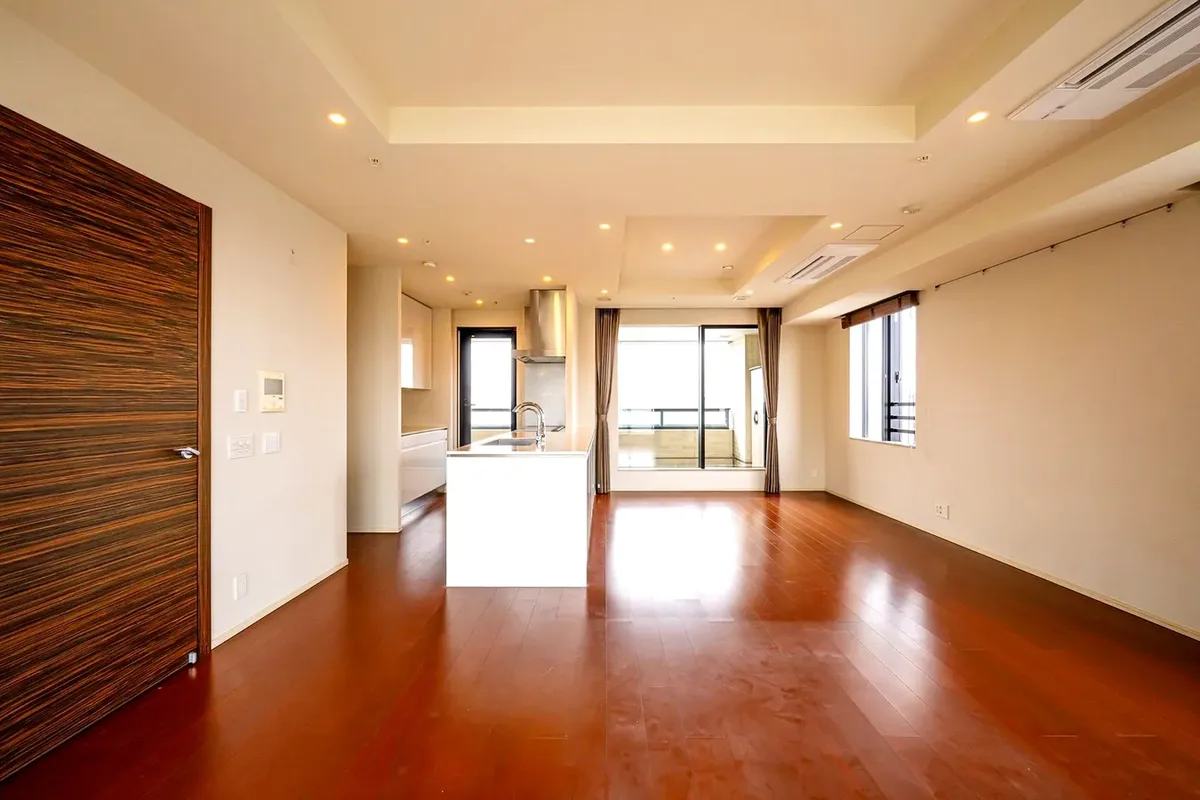 ザ・パークハウスグラン三番町